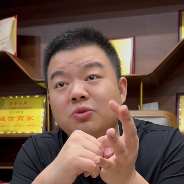 1���Ӹ���˵���ף���������ʵ��ı����������ģ�#ʵ��