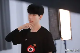 Theshy手臂伤疤再次曝光！原来伤口这么大！WBG官博光速删图打码图片