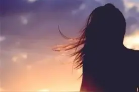 前男友，成了我的产科医生图片