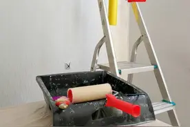 旧墙翻新可以直接刷乳胶漆吗？答案在这里！图片