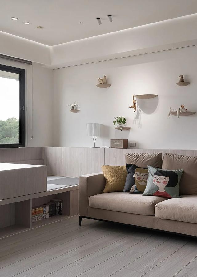 哇喔，反传统设计！屋内漂浮一座座猫屿，成为笑声满满的亲子猫宅