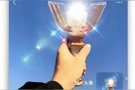 会发光的头像图片