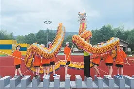 温州市第26届中学生吃苦磨练夏令营闭营：在“吃苦”中体验青春图片