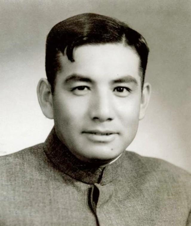 2007年,粟裕的侄子曾请张灵甫妻子上孟良崮,她公开写下了四个字