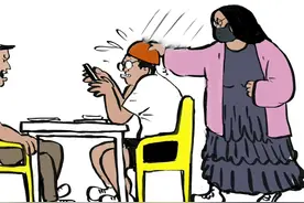 天津大学扣饭事件后续：男生没素质，在食堂吃饭的时候说屎图片