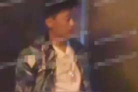 王宝强凌晨带女友回别墅，私人花园、泳池曝光，豪宅价值近8500万图片