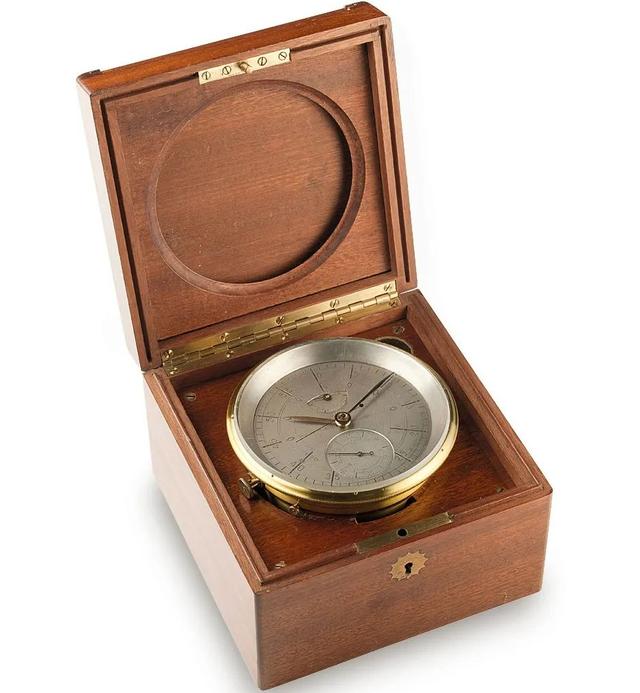 �������Ե��ӱ����