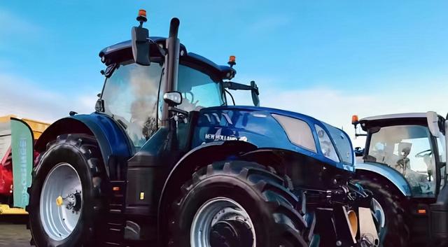 凯斯和纽荷兰农业机械展