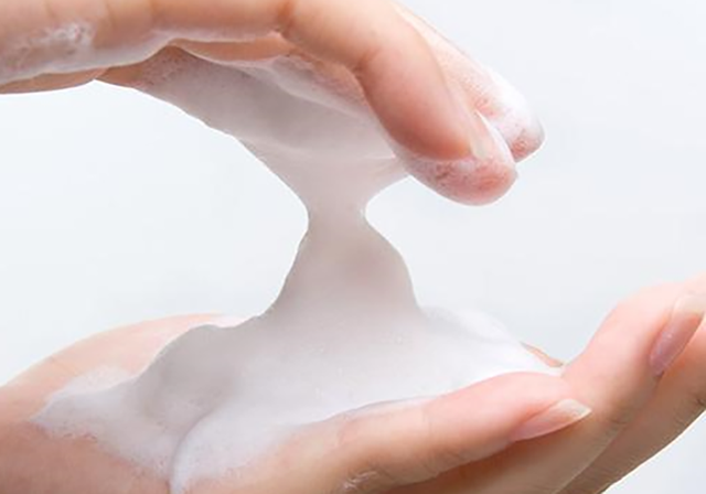 氨基酸洗发水适合干枯头发吗 孕妇可以用吗