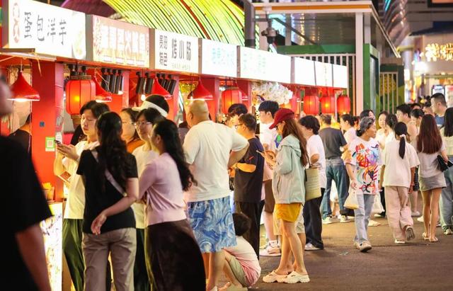 贵阳太平路，越夜越精彩！