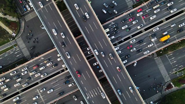 成都限行有变化，12月28日起实施