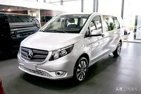 价格便宜自动挡，轴长3米43的奔驰大商务车，大7座设计，实拍威霆图片