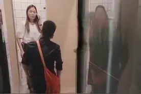 三急引发的暴力冲突！重庆厕所门事件图片