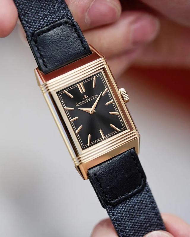 ���ҷ�ת��һ�ٷ���