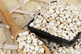 煮薏米时，有人先炒有人直接生煮，到底哪种好？教你正确方法图片