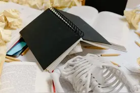 癌症发生了骨转移？别绝望，还有机会图片