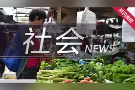 聋哑少年徘徊站厅半小时 工作人员纸笔沟通帮他回家图片