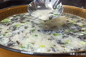 孩子们爱喝的紫菜虾皮蛋花汤，虽然做法简单，但还是有一定的技巧图片