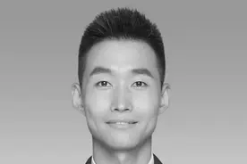 悲痛！消防员万惠文牺牲图片
