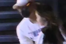 张嘉倪老公买超被曝出轨！约美女深夜酒店一夜未出，女方年轻貌美图片