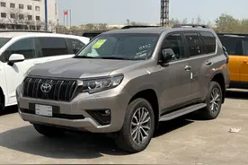 新车 | 或80万元起售，新款丰田普拉多国内实车曝光，2.8T柴油动力图片