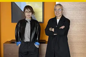 这对60岁夫妻疯狂健身，花6个月练出逆天腹肌，竟轰动外网！图片