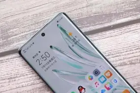 从4599元跌至2759元，12GB+天玑9000，从高端市场跌至中端市场图片