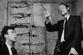 依然健在的历史名人图片