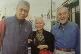 与马未都有二十多年交情的何太太：她们友谊的历史只剩下一张照片图片