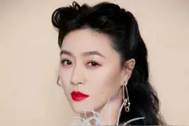 被陆毅“抛弃”，丈夫入狱去世，47岁的田海蓉才是真正的大女主图片