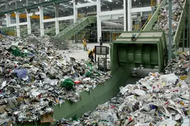 回收废纸再造卫生纸，是环保还是不讲卫生？怪不得有些纸那么便宜图片