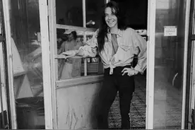 加拿大恶魔杀害49人，人肉喂猪，被抓后恨自己没凑够整数图片