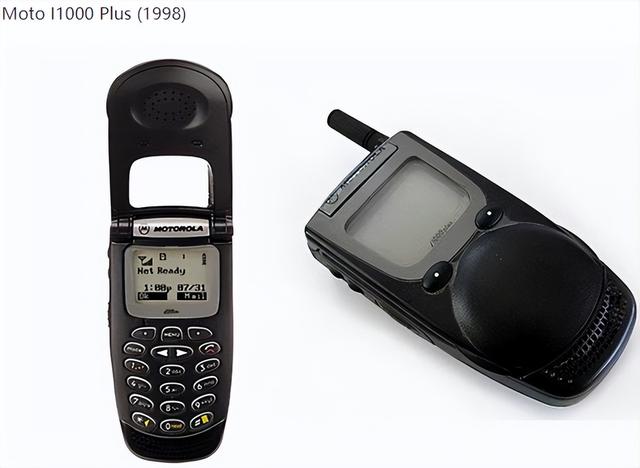 1999年:第一款折叠手机-摩托罗拉"掌中宝"328c,世界第一款支持中文