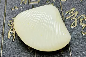 和田玉选购技巧（二）：买油不买亮图片