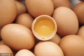 切记！这8种东西，千万不能放进微波炉图片