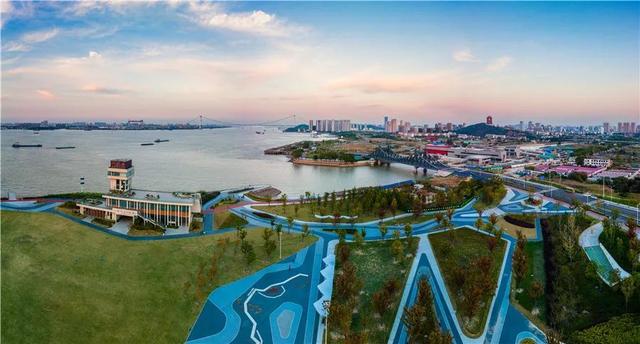 չѶ | ����ʱ���������ս�������������������������ա���Ӱ��չ��Ļ