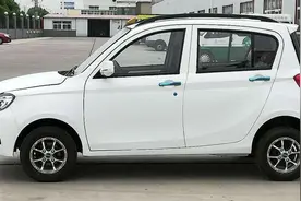 电动四轮车上路行驶，需要什么驾驶证图片