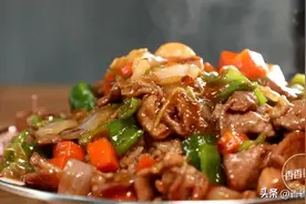 干饭咯！这一盖，美味上头图片