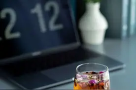 自制饮品，睡前一杯、呵护美梦图片