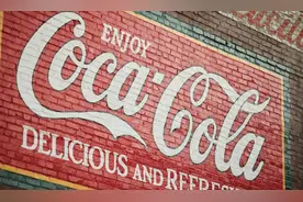 芬达“双标”翻车，可口可乐“卖糖水”的日子也不那么好过图片