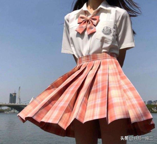 所有的一见钟情其实都是蓄谋已久