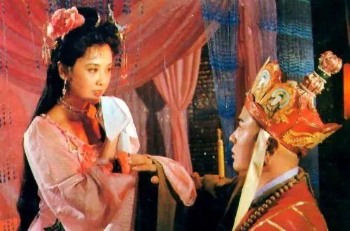 36年过去，再看《西游记》这12大幕后：神仙演员的来头都很大
