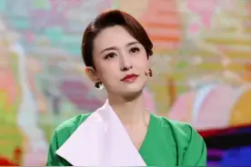 张蕾这气质也太好了吧！穿绿色连体裤优雅高级，气场好强大图片