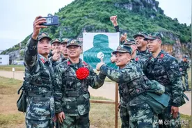 新兵首上射击场，50环x2！图片