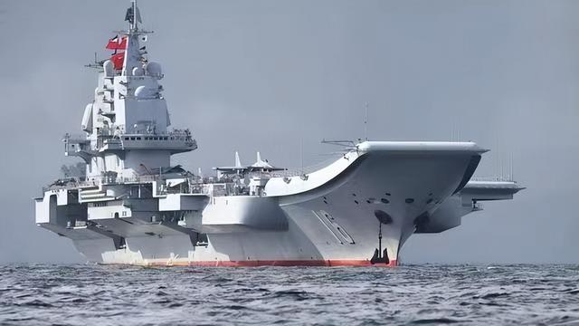 俄议员声称有权从中国“收回”辽宁舰，中方务必拆掉所有武器！