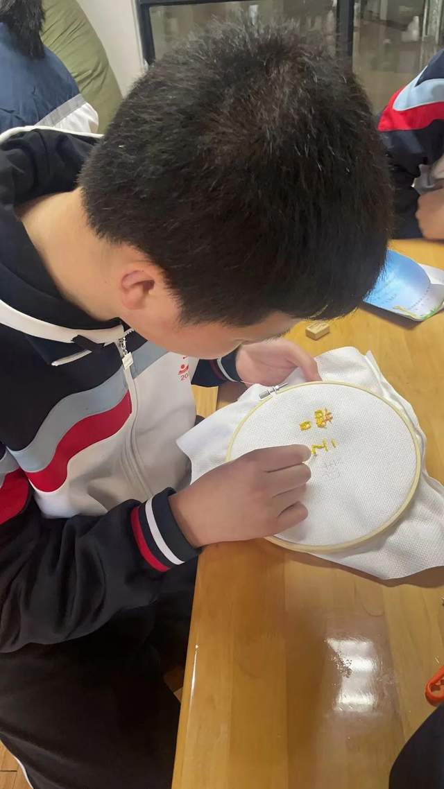 四川省民生研究会新媒体中心-官网