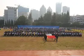 青少年阳光体育联赛暨第37届中学生田径运动会在清江中学成功举行图片