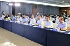 鄠邑区同西安外国语大学战略合作框架协议签约暨西安外国语大学鄠邑区实验小学揭牌仪式成功举行图片