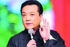 相声演员王平51岁去世，留下妻女悲痛欲绝，逝世原因让人泪目图片