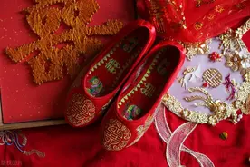 结婚彩礼怎么给？现金还是转账，备婚新人一定要看图片